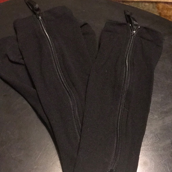 Support Socks - Picture 1 of 2